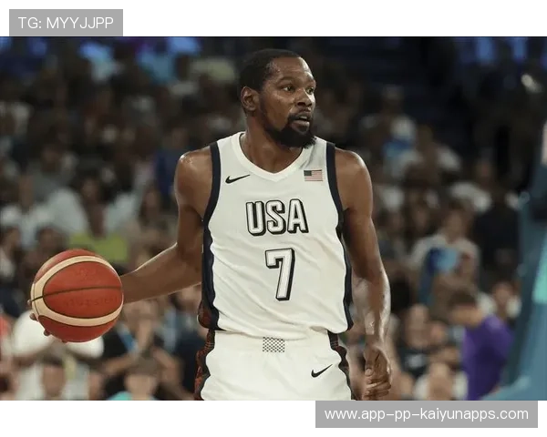 杜兰特仍能统治比赛:篮球界的“无敌战神” 杜兰特仍能统治比赛:篮球界的“无敌战神”